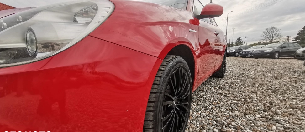 Alfa Romeo Giulietta cena 26900 przebieg: 221030, rok produkcji 2011 z Wołów małe 781